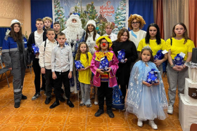 Воспитанникам Далматовского детского дома подарили «Новогоднюю газовую сказку»