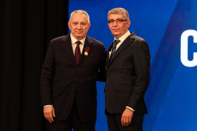 Председатель совета директоров ГК «Полипласт» награжден серебряной медалью «За особый вклад в развитие Тульской области»