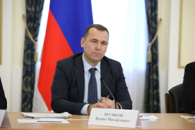 Губернатор Курганской области Вадим Шумков поздравил с Днём защитника Отечества