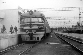 54 года назад в Шадринск прибыл первый электропоезд