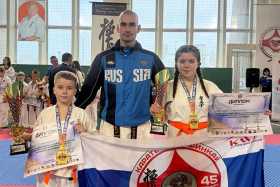 У шадринцев 3 победы на «Кубке Урала» по каратэ