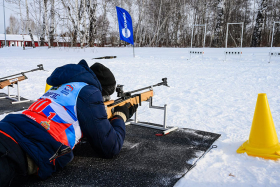 Биатлон набирает обороты в Шадринске: на новой лыжной базе прошли городские соревнования