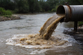 Шадринский «Водоканал» обязали выплатить 150 млн рублей за загрязнение реки Исеть