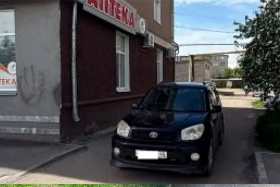 В Шадринске автомобиль сбил подростка на велосипеде