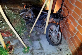 В Шадринске подросток на мопеде врезался в стену дома, пытаясь скрыться